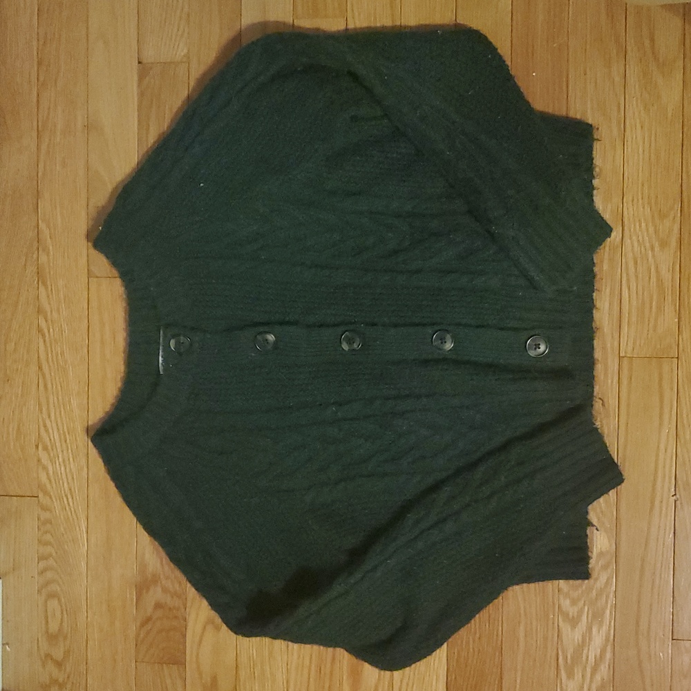 Old Navy Cropped Cable-Knit Cardigan Sweater